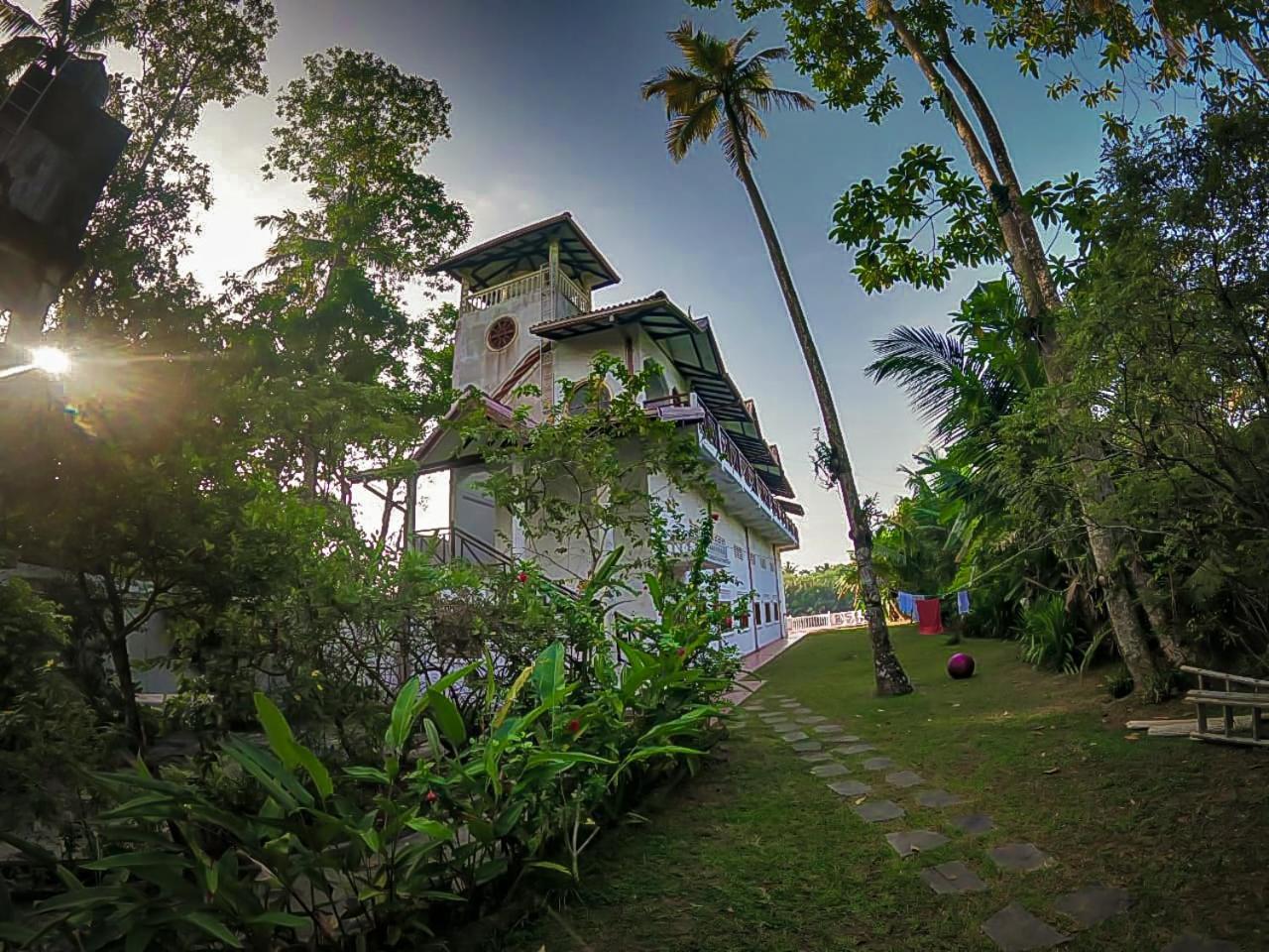 Skywalker Guest House Weligama Kültér fotó